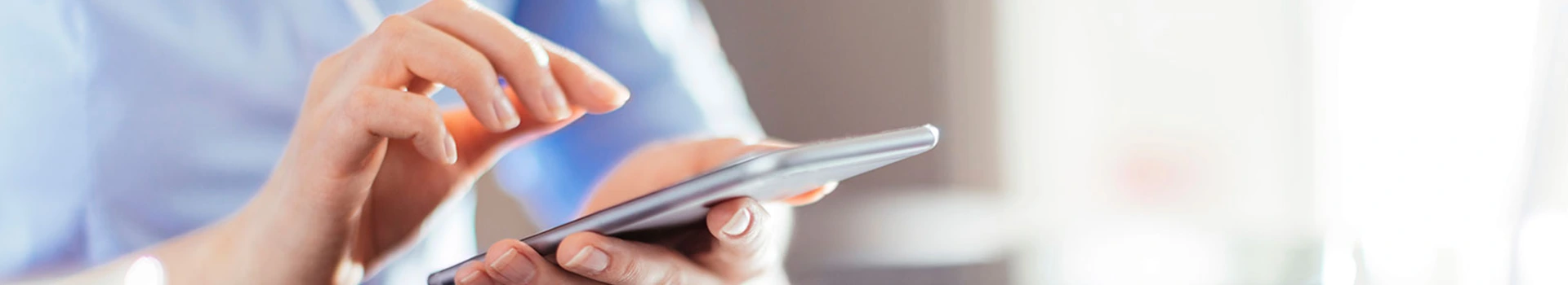 Контактирајте со нас